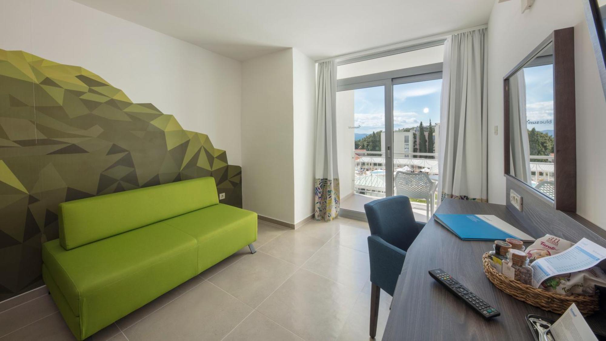 Hotel Bluesun Alga