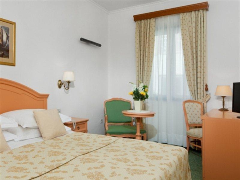 Hotel Bluesun Alga