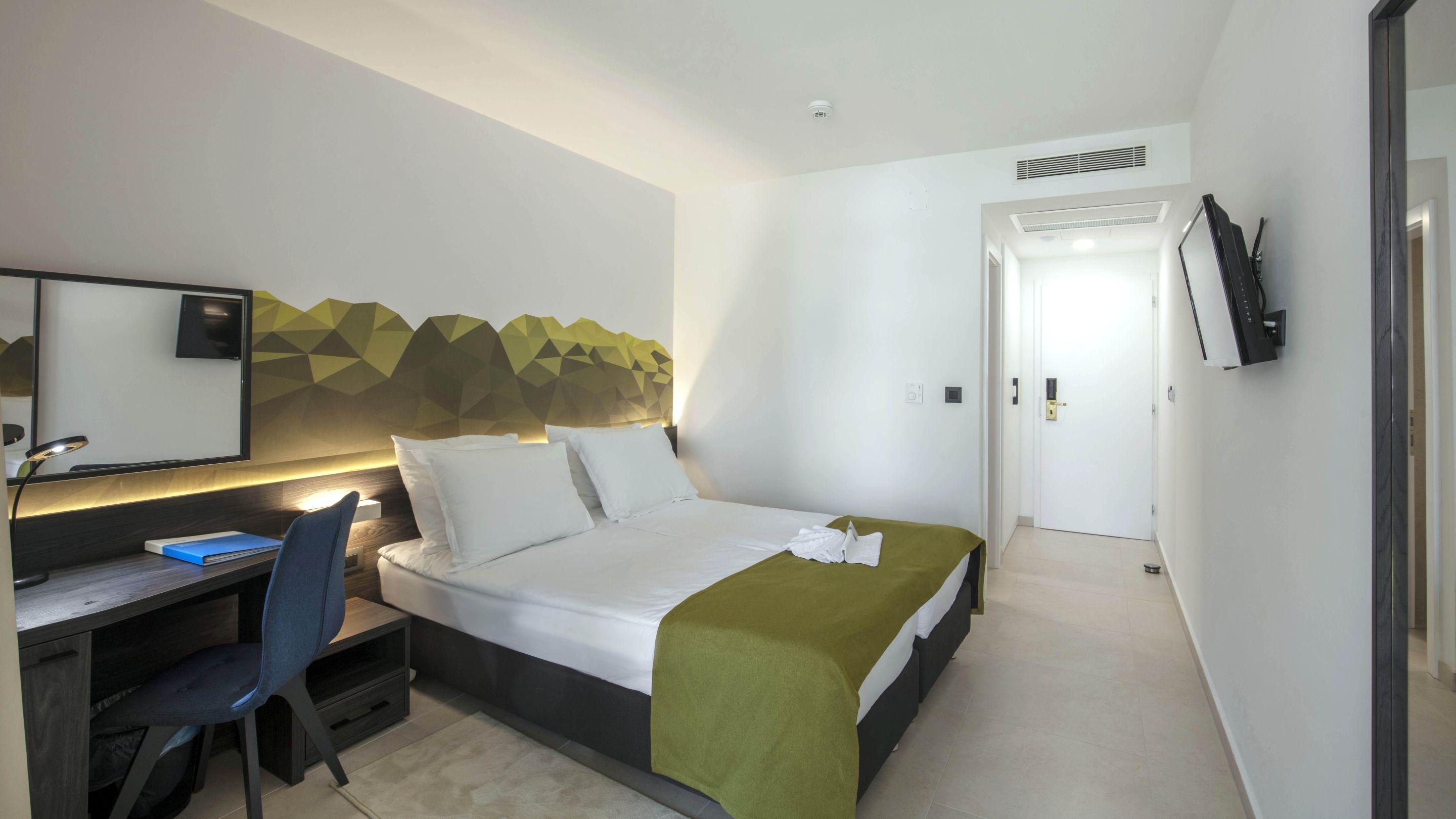 Bluesun Alga 4*